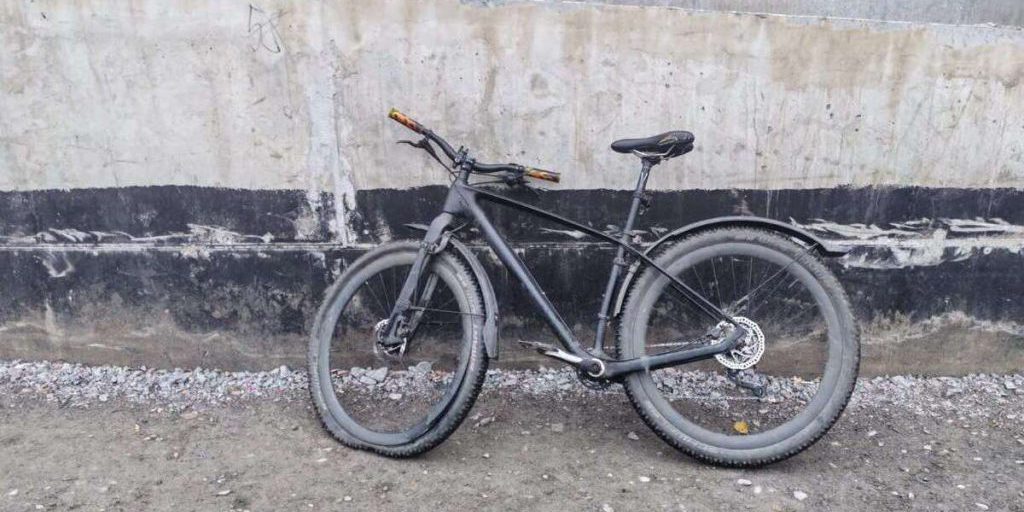 Момент смертельного ДТП с велосипедистом на Остужева попал на видео