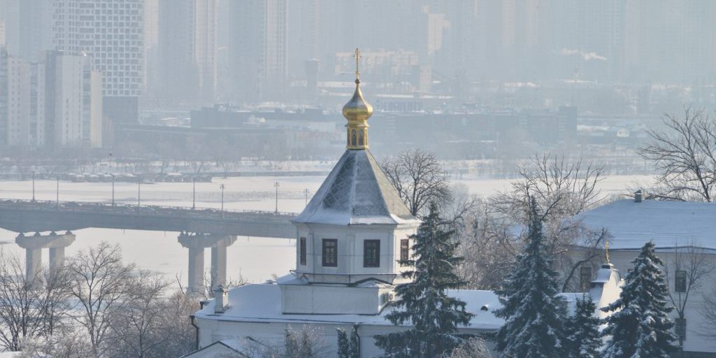 Danni alla Lavra di Pechersk a Kiev per attacco russo