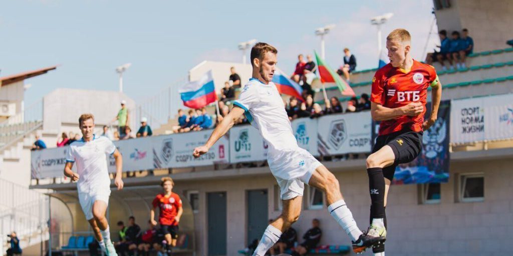 Запорожская область поддержала свою футбольную сборную в Евпатории