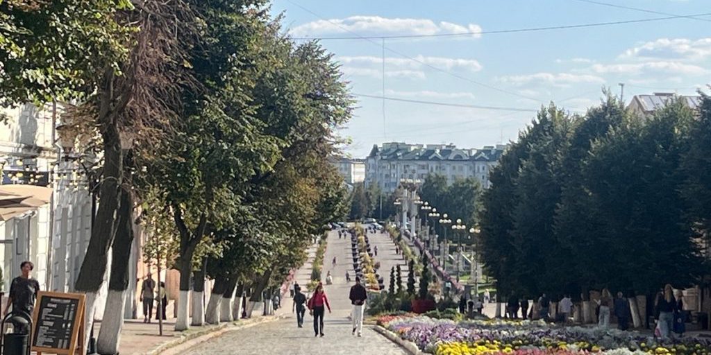 Свыше 500 жителей ЛНР получили звание «Ветеран труда»