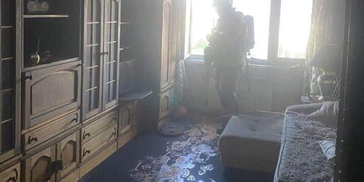 Incendio devastante a Rostov: immagini e conseguenze di un disastro che colpisce la comunità