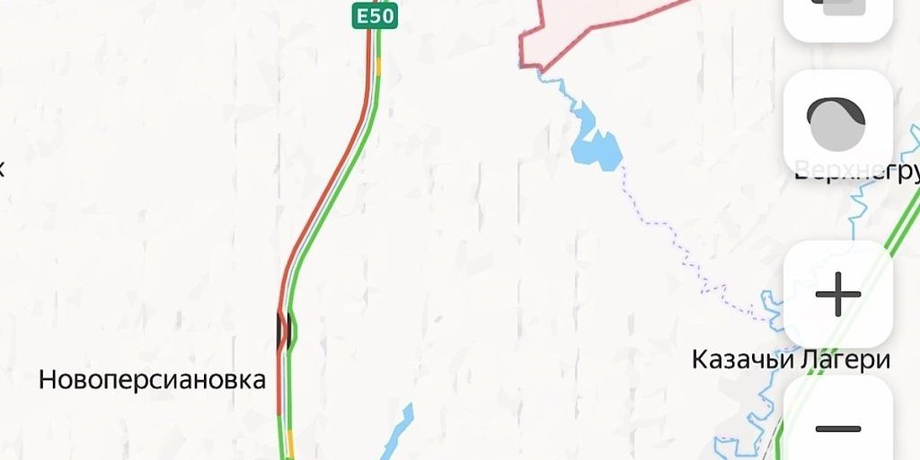 Congestione stradale record sulla M-4 Don: 15 chilometri di code nella regione di Rostov, cosa sapere e come agire