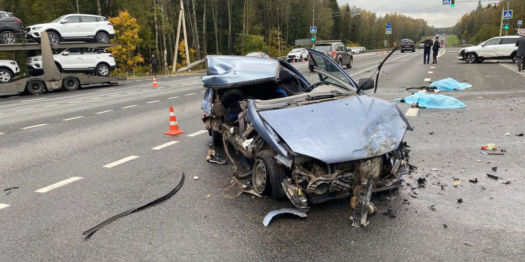Прокуратура контролирует проверку ДТП с тремя автомобилями на трассе М-1 в Смоленском районе