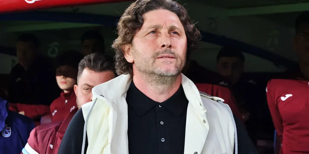 Fatih Tekke critica l'arbitraggio dopo la vittoria 3‑1 di Trabzonspor su Konyaspor