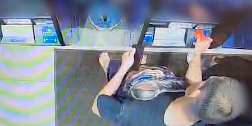 Giovane di 19 anni arrestato a Lipeck per estorsione: le conseguenze di un reato grave