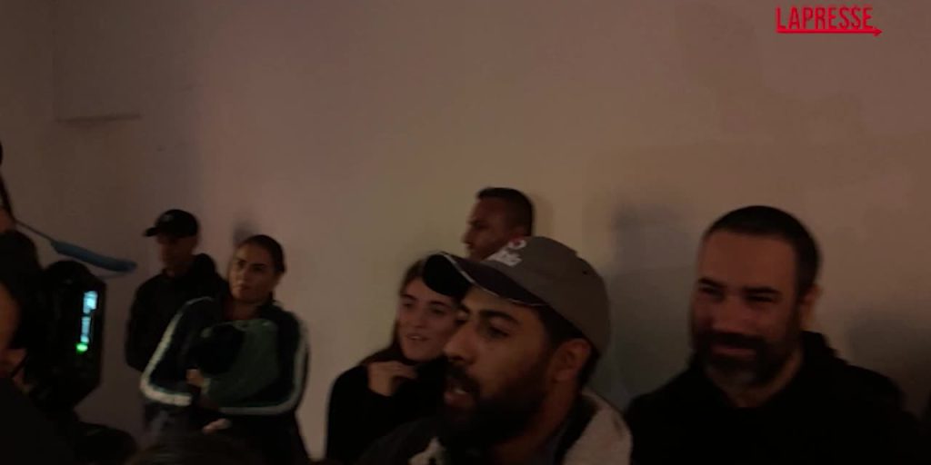 Bologna, dopo gli sfratti collettivo Plat occupa stabile in via don Minzoni