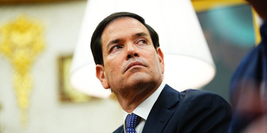 Рубио помешал Трампу встретиться с Путиным в Будапеште, заявили в Польше