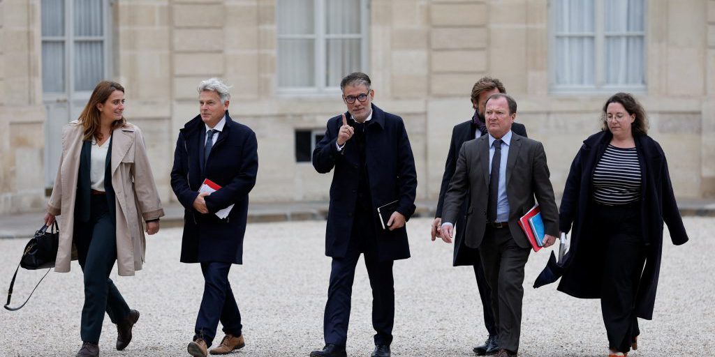 Participation active, soutien engagé ou censure: quelles sont les positions des partis politiques face au gouvernement Lecornu 2 ?