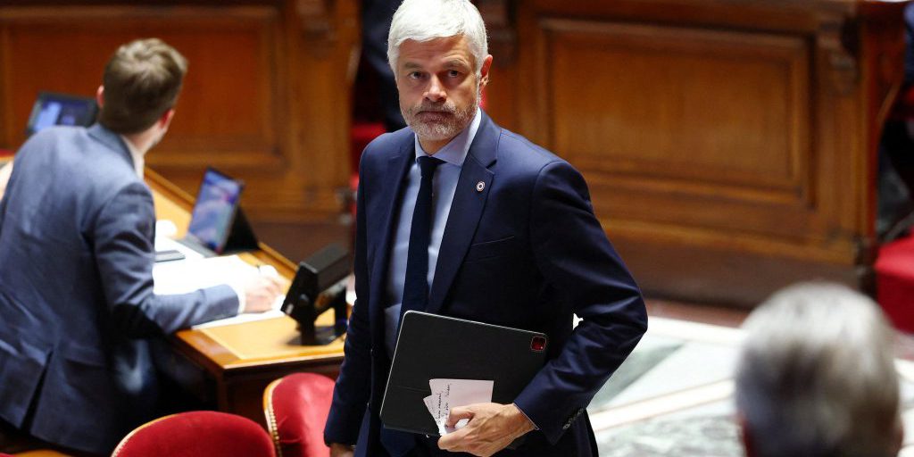 Laurent Wauquiez: non censurare il bilancio, nonostante concessioni alla sinistra