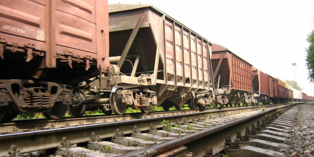 В МО РФ рассказали о нападении ВСУ на поезд с боеприпасами ВС РФ