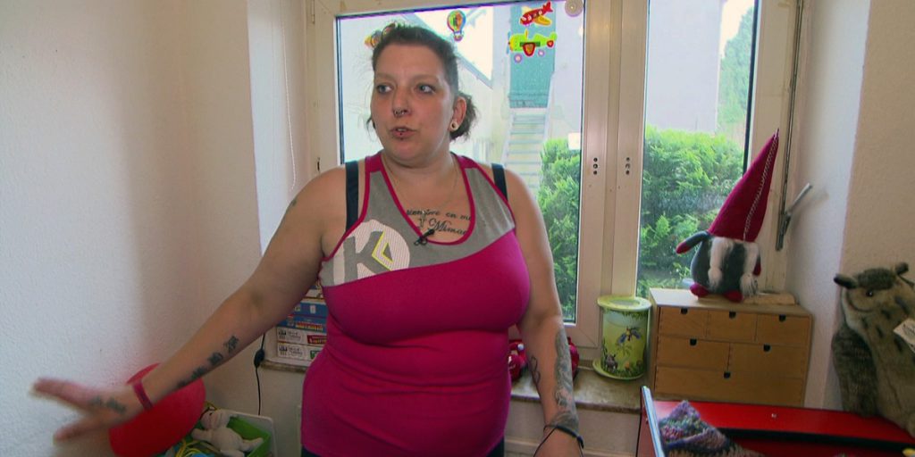 Donna tedesca consigliata di non lavorare per non perdere il sussidio di disoccupazione: un caso paradigmatico del sistema di sussidi in Germania