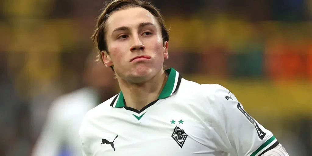 Fenerbahçe punta su Rocco Reitz, centrocampista tedesco, per il mercato estivo