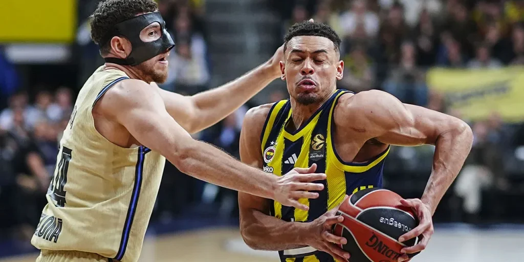 Fenerbahçe Beko vince 72‑71 su Barcelona nella 18ª partita della EuroLeague