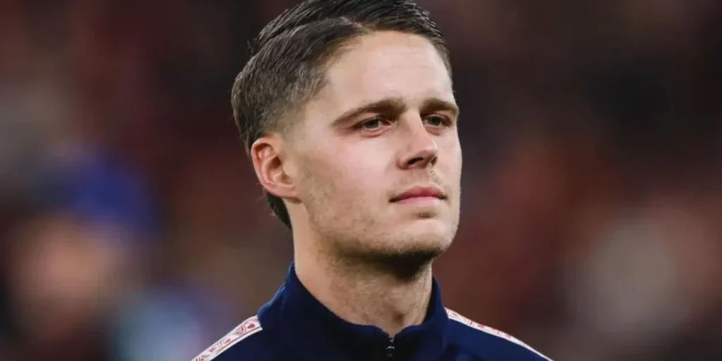 Joey Veerman trasferito al Fenerbahçe: accordo raggiunto con il PSV