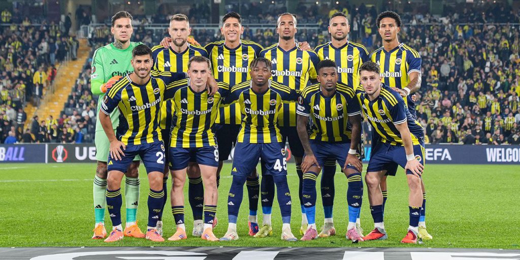 Fenerbahçelileri endişelendiren gelişme: "Bomba transfer" diyerek açıkladılar