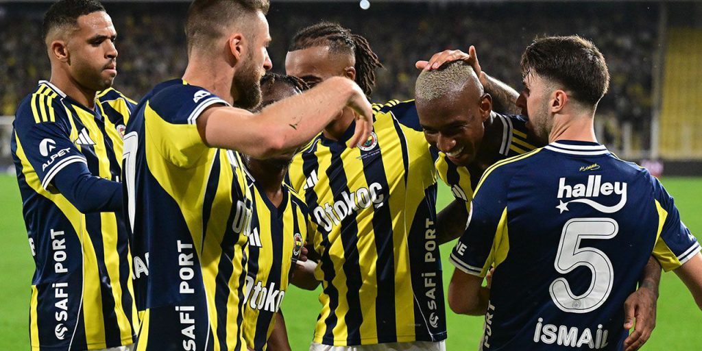Fenerbahçe in Trasferta contro il Samsunspor per Ridurre il Distacco dalla Capolista Galatasaray nella Trendyol Süper Lig