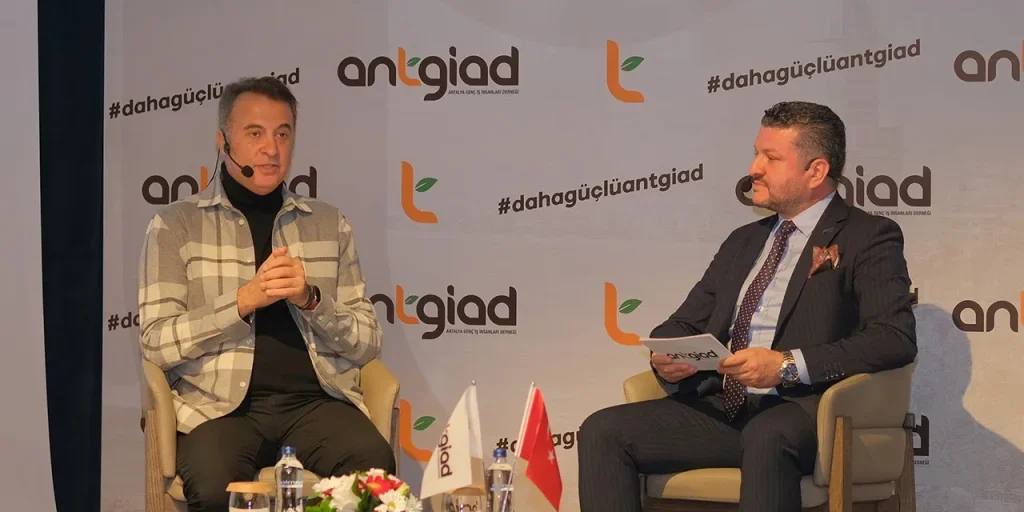 Fikret Orman: Beşiktaş in crisi e i pilastri del successo sportivo