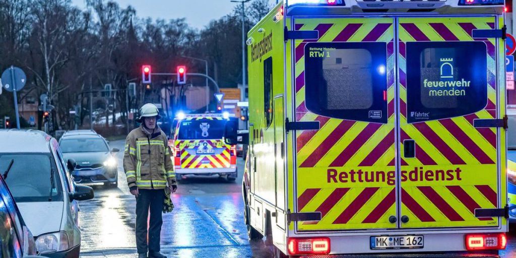 Polizia salva sei bambini abbandonati in un appartamento di Menden