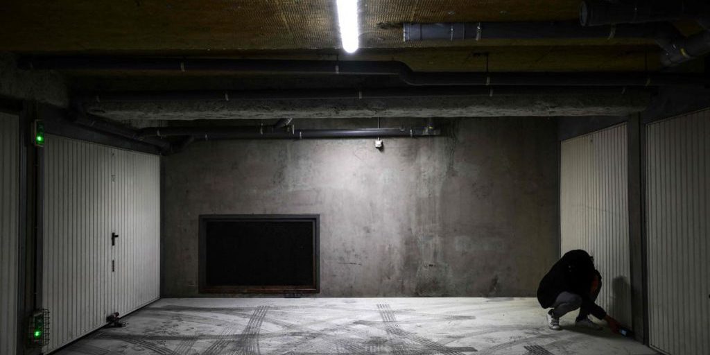 Polizia francese apre indagine su presunto rapimento e tortura di una ragazza di 15 anni