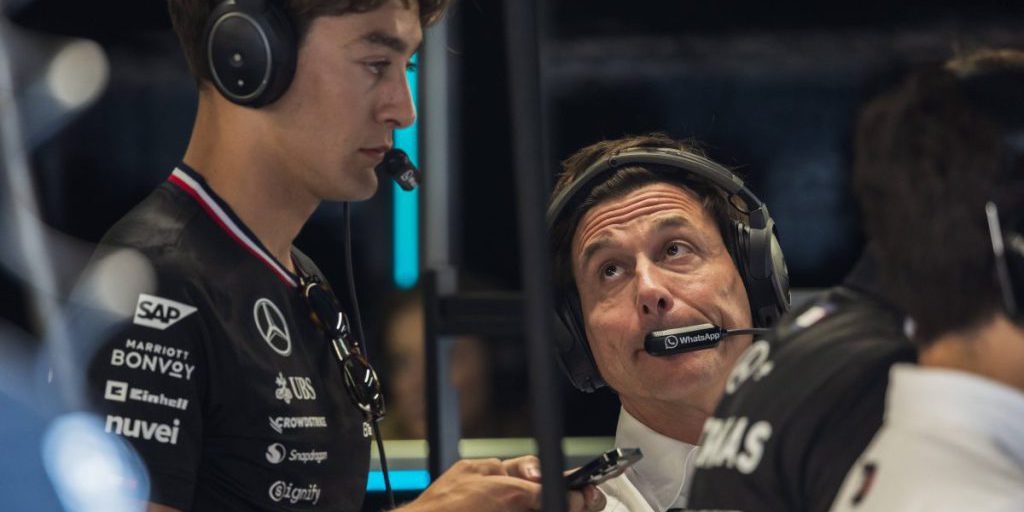 Tensione nella Formula 1: George Russell e la Mercedes alle prese con un contratto ancora non firmato