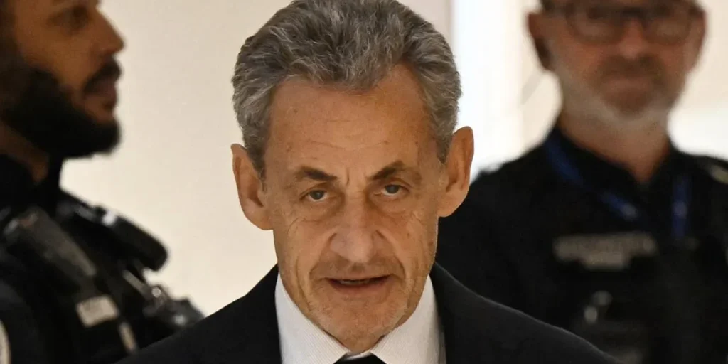 Corte Suprema francese conferma sentenza contro Nicolas Sarkozy per finanziamento illecito della campagna del 2012