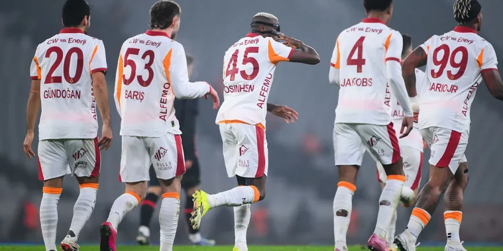 Galatasaray vince la partita, Barış Alper Yılmaz riceve un cartellino giallo