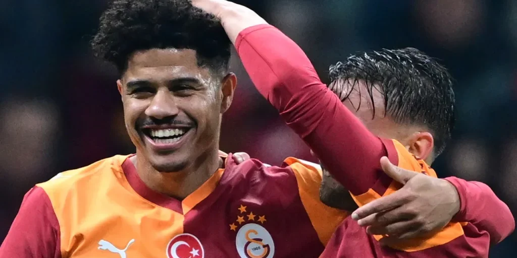 Galatasaray decide il futuro di Gabriel Sara: l'ultima parola di Okan Buruk