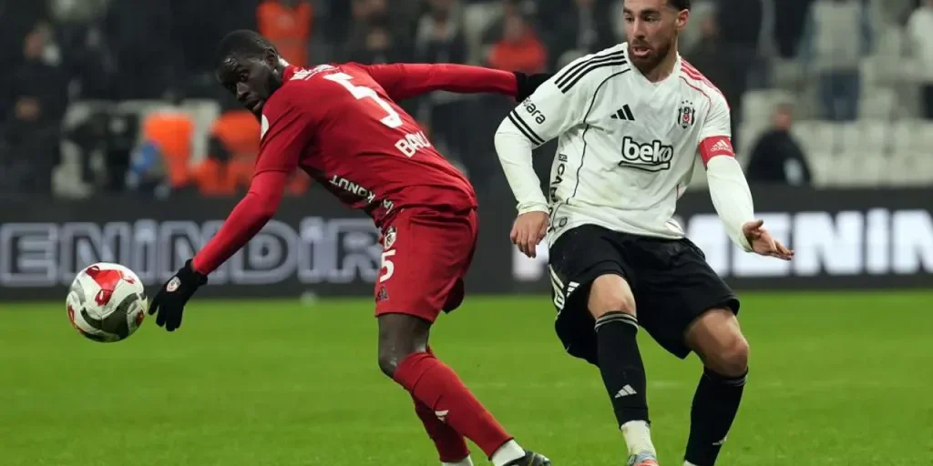 Gaziantep FK e Badou Ndiaye si separano per accordo reciproco.