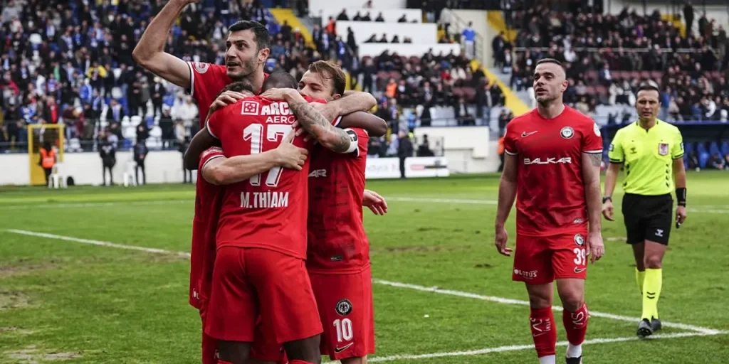 Gaziantep FK e Konyaspor pareggiano 1-1 nella 19ª settimana della Süper Lig