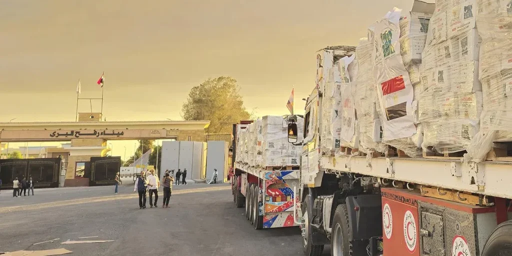 Israele riapre il confine di Refah solo se tutti gli ostaggi vengono restituiti, dopo aver trovato il corpo di Ran Gvili a Gaza