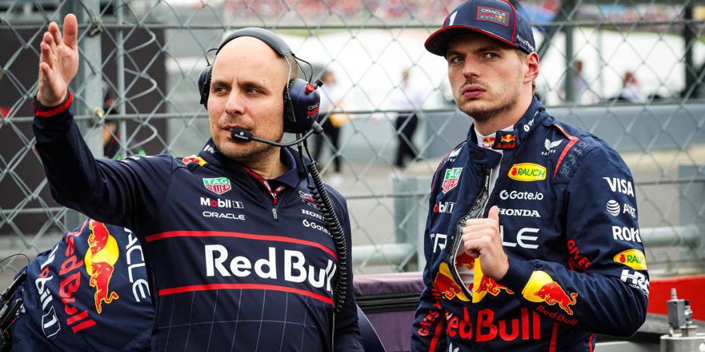Helmut Marko in pericolo di uscita da Red Bull: Verstappen rischia di perdere il suo collaboratore di fiducia