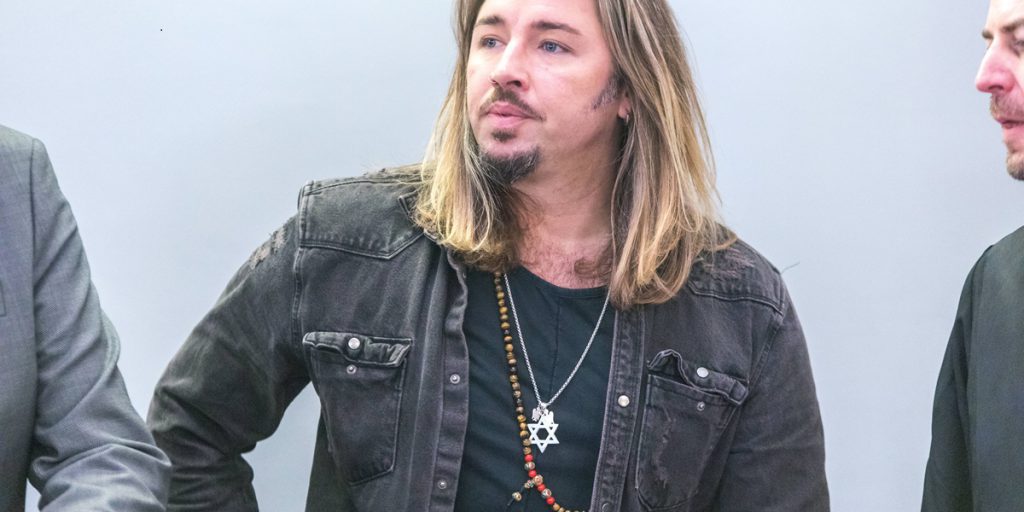 Gil Ofarim: video pre‑Dschungelcamp provoca scalpore e reazioni negative