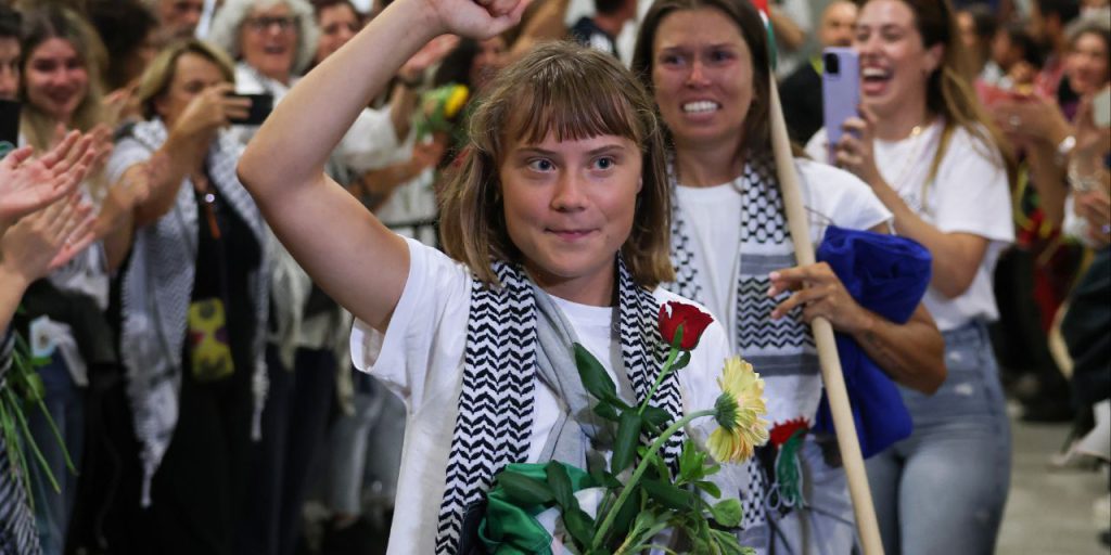 Greta Thunberg isyan etti! “Gazze’de gözlerimizin önünde soykırım var”