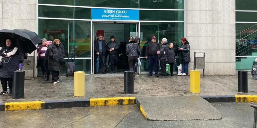 Georgia introduce obbligo di assicurazione di viaggio e sanitaria per cittadini turchi a partire dal 1 gennaio 2026