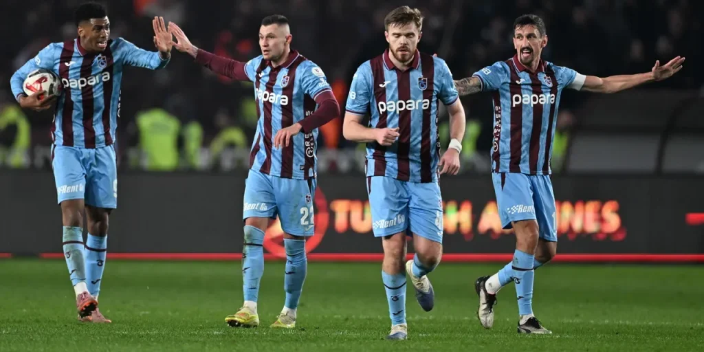 Squadra supera deficit di 3‑1, dimostra fiducia e speranza per le partite future