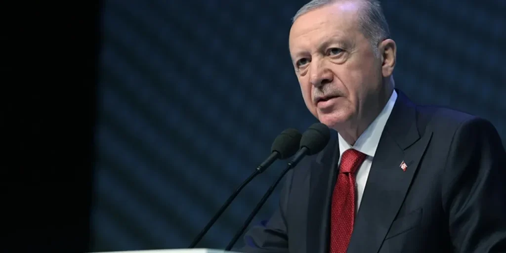 Erdoğan monitora da vicino l'operazione militare contro le forze SDG/YPG in Siria