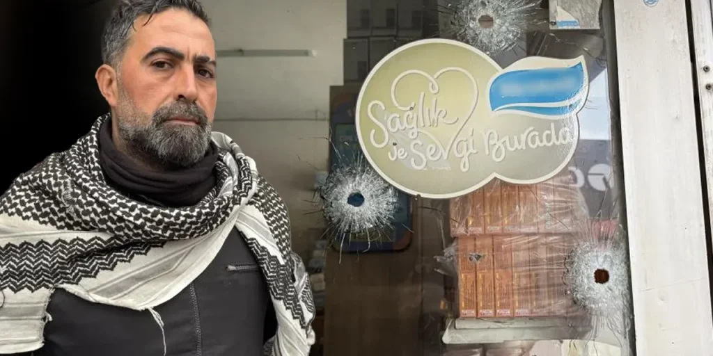 Supermercato ad Adana sotto assalto: 2 milioni di lira richiesti e negozio trasformato in campo di tiro