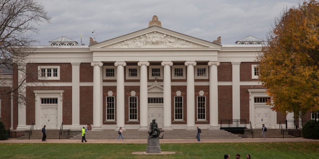 Scott C. Beardsley è stato nominato nuovo presidente dell'Università della Virginia