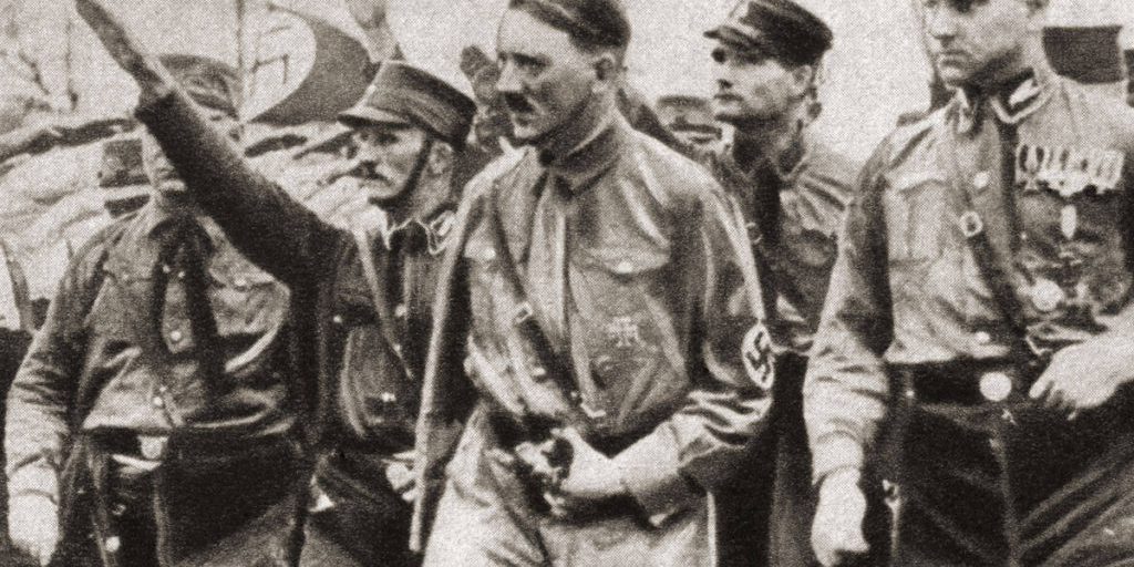 Studio sul DNA di Adolf Hitler: gli scienziati scoprono una possibile condizione genetica rara