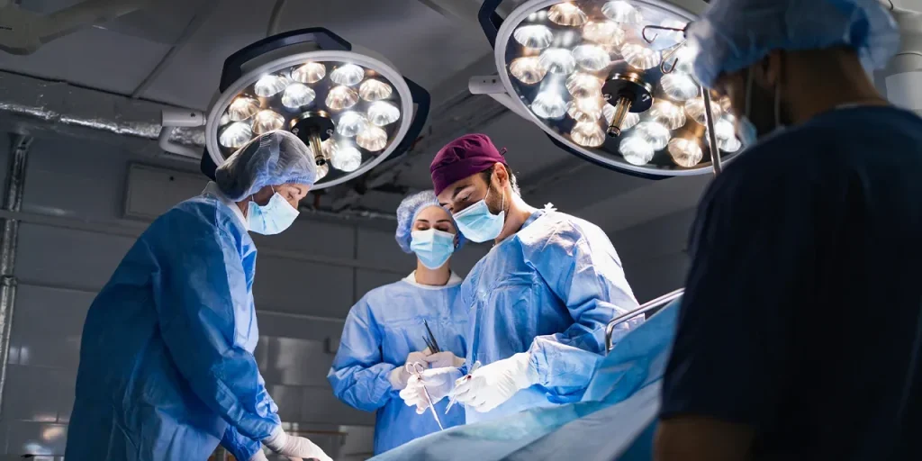 La percutaneous cordotomy: un metodo rapido e sicuro per alleviare il dolore cronico da cancro avanzato e lesioni della colonna vertebrale