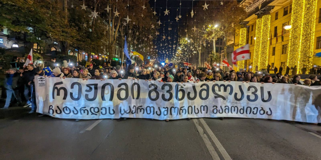 Indagine BBC: uso di gas lacrimogeno nei cannoni d’acqua contro manifestanti in Georgia