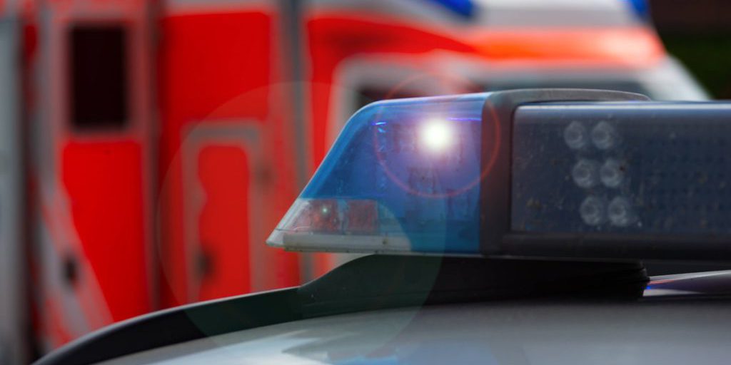 Incidente in Nordrhein-Westfalen: un uomo muore e due persone gravemente ferite