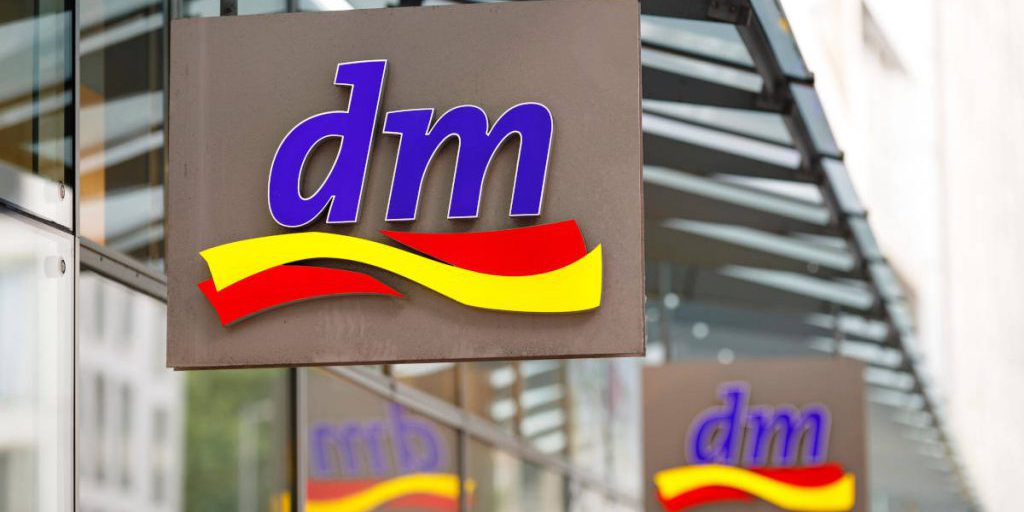 dm-Chef enthüllt, was kein Kunde beim Bezahlen an der Kasse ahnt – „Richtig absurd“