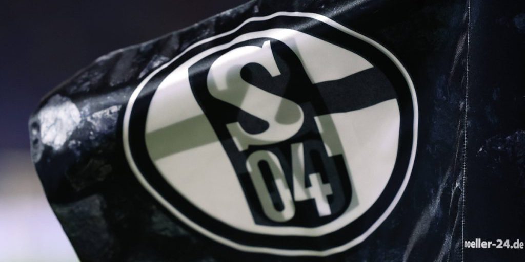 Il FC Schalke 04 Lancia Nuova Iniziativa per Superare Difficoltà Finanziarie con il Sostegno dei Tifosi