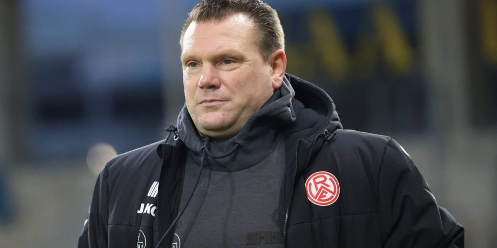 Rot-Weiss Essen rinnova l’accordo con l’allenatore Uwe Koschinat