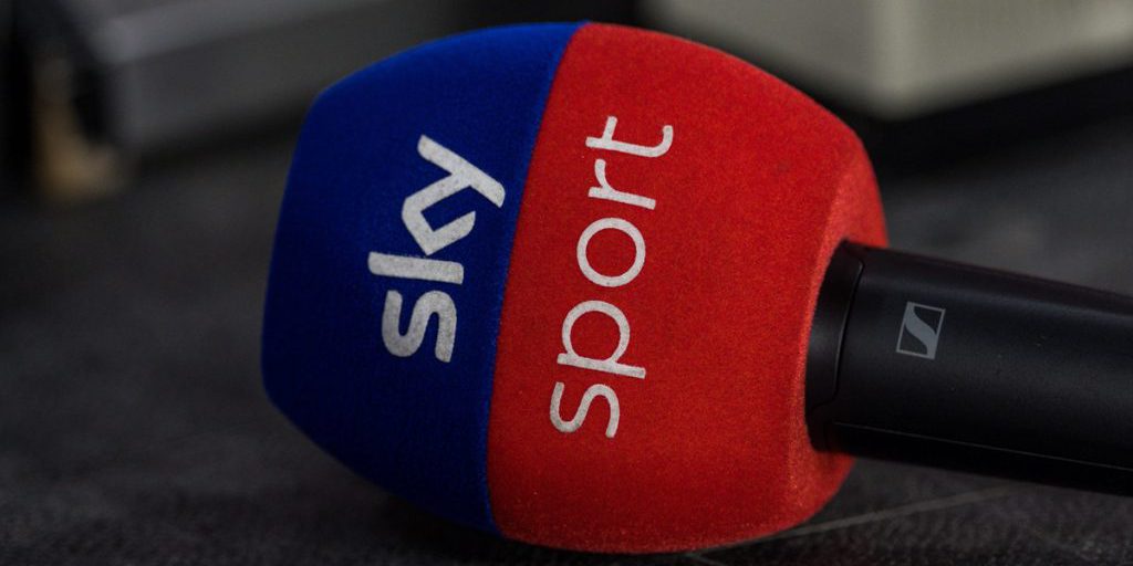 Sky introduce nuovo pacchetto di diritti sportivi per compensare la perdita di contenuti.