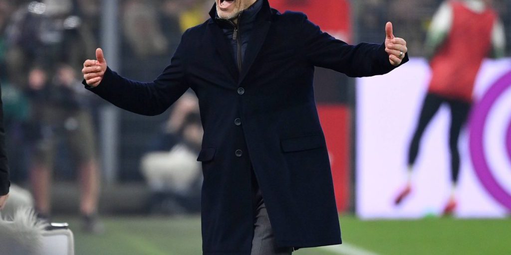 Borussia Dortmund si trasferisce al nuovo campo di allenamento in risposta alle richieste dei tifosi