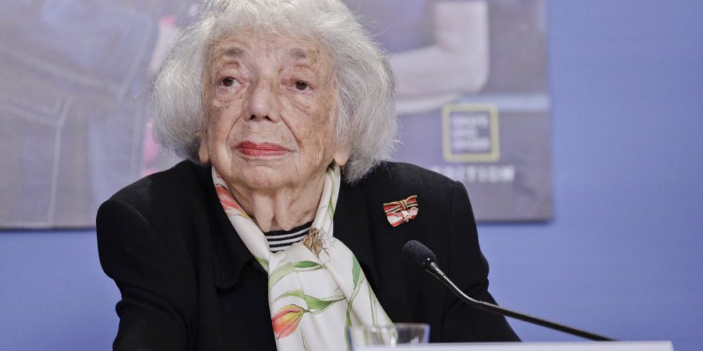 Margot Friedländer, sopravvissuta dell'Olocausto, onorata con francobollo speciale