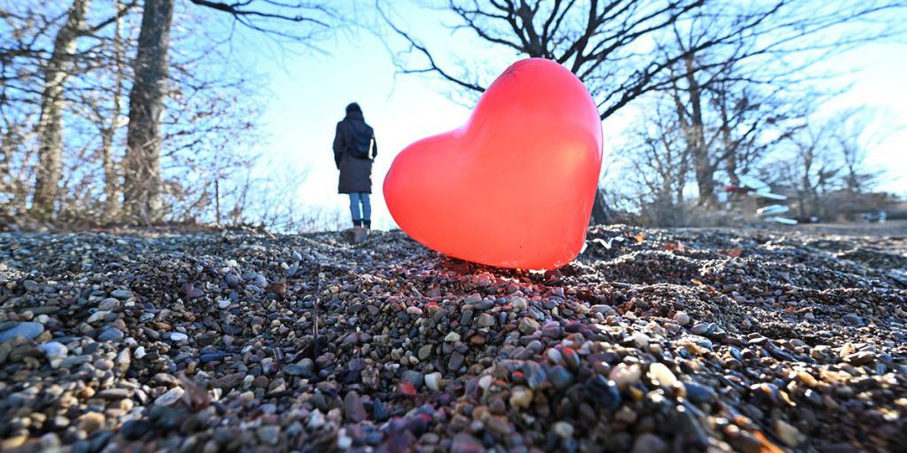 Liebes-Krise steht bevor: Wochenhoroskop sorgt für mächtig Unruhe