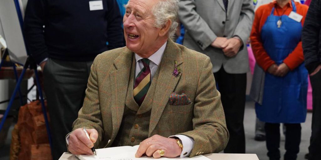 Große Ehre – König Charles III. lädt DIESEN Deutschen zum Luxus-Bankett